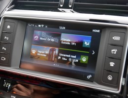 Màn hình Android cho xe Jaguar