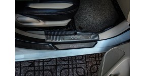 NẸP BƯỚC CHÂN XE XPANDER