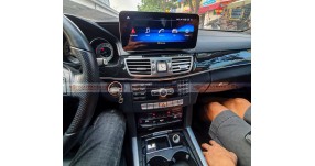 Màn hình android xe Mercedes E400