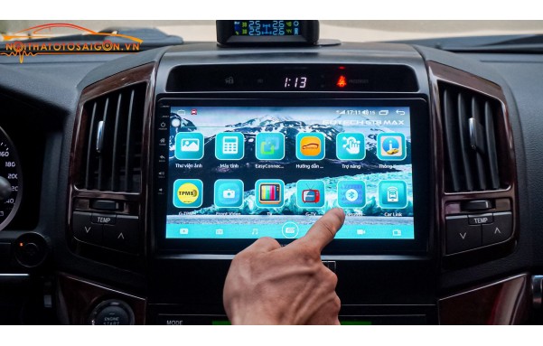 Màn hình Android xe Land Cruiser