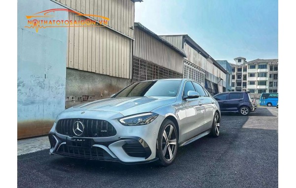 Bodykit C63 cho Mercedes C class W206